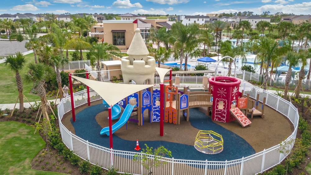 Solara Resort - photo 11