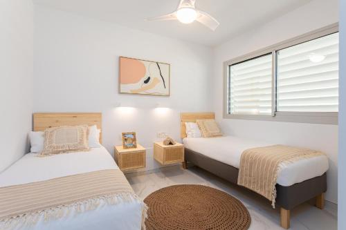 HiguerA3n Rental Wave&Relax — 4-Star Luxury Hotel in Fuengirola, Spain