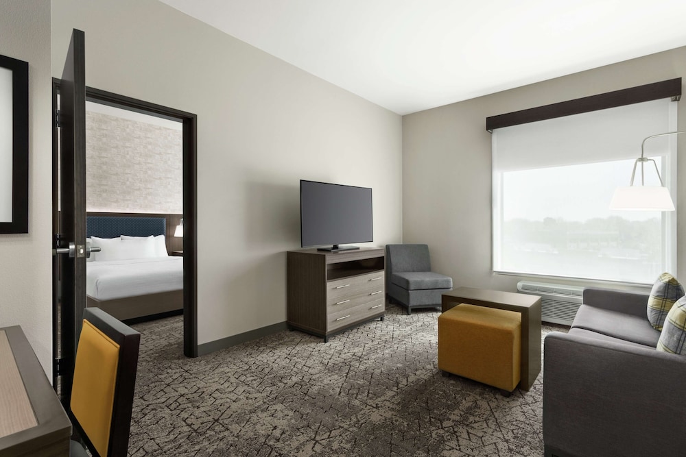Homewood Suites by Hilton Springfield Medical District - photo 21