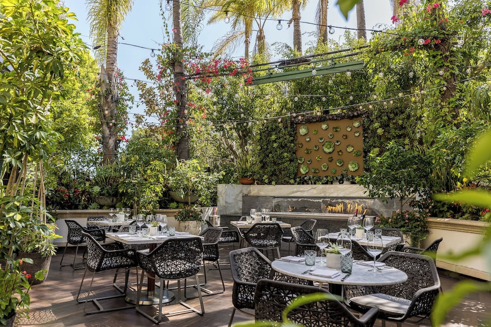 Four Seasons Los Angeles at Beverly Hills - photo 52