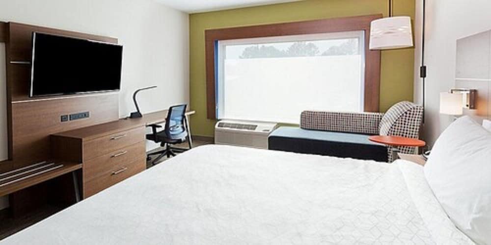 Holiday Inn Express & Suites Griffin - photo 14