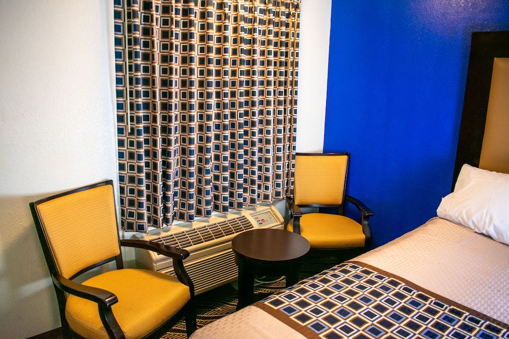 Blue Jay Inn and Suites - photo 14