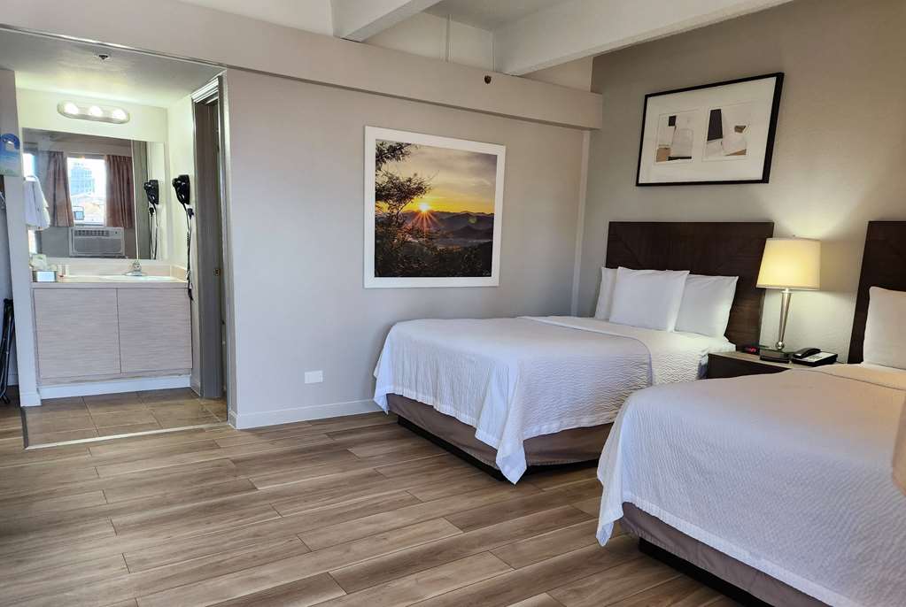 Days Inn by Wyndham Denver Downtown - photo 20