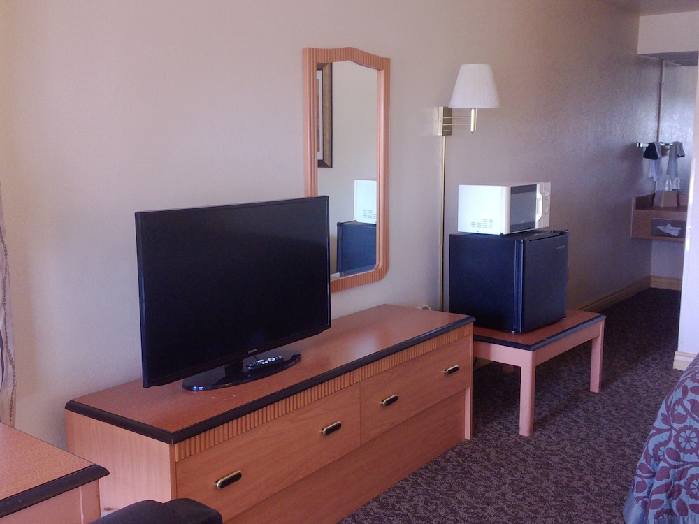 Sierra Inn Near Fort Huachuca AZ - photo 25