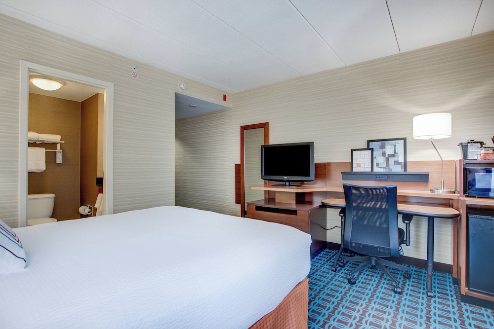 Fairfield Inn by Marriott Portsmouth Seacoast - photo 15