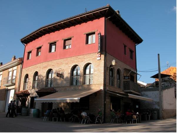 Hostal Suetxe 4943378 — Los Arcos