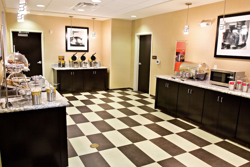Hampton Inn & Suites Salt Lake City Farmington - photo 56