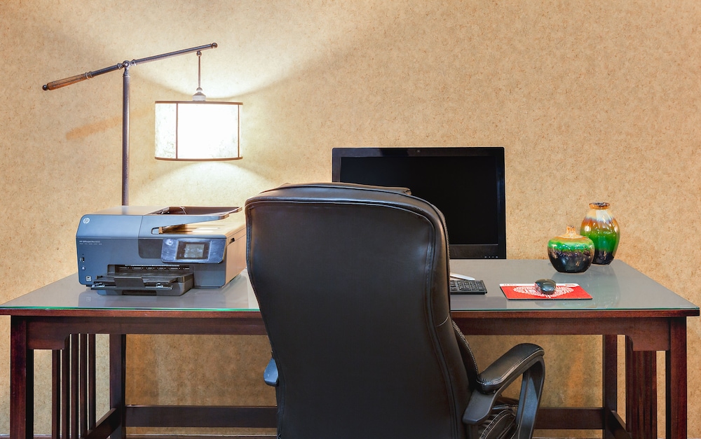 Holiday Inn Express & Suites Gillette by IHG - photo 26