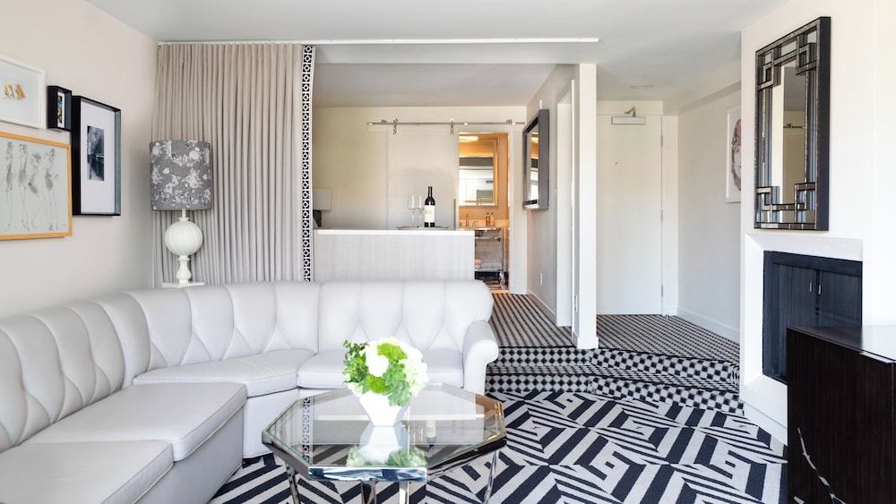 Chamberlain West Hollywood - photo 35