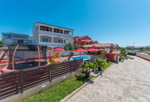New Luxurious Villa Ancora — 4-Star Luxury Hotel in Sukosan, Croatia