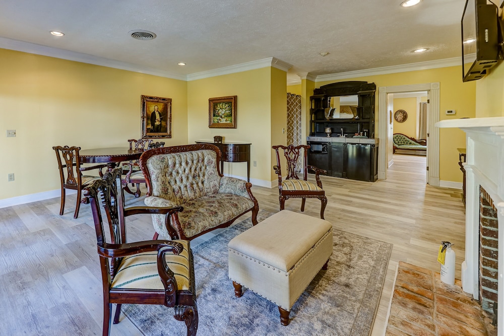 The Inn at Cedar Grove - photo 80