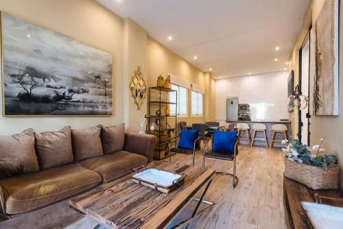 Selecta Patricio Saenz - last minute hotel in Sevilla