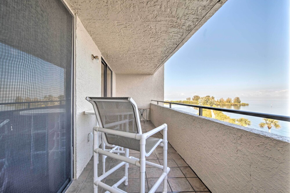 Hudson Resort Condo w Gulf Views & Beach - photo 5