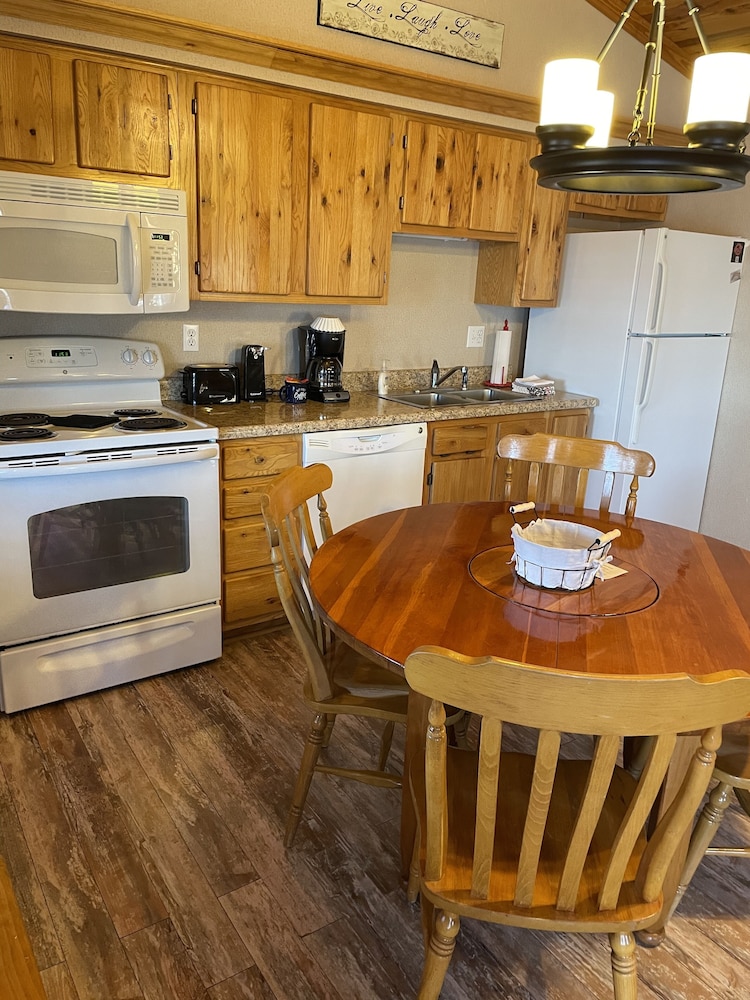 Crown Point Resort - photo 34