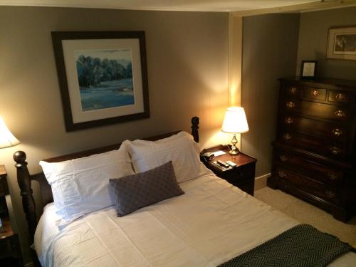 The Frogtown Inn - photo 15