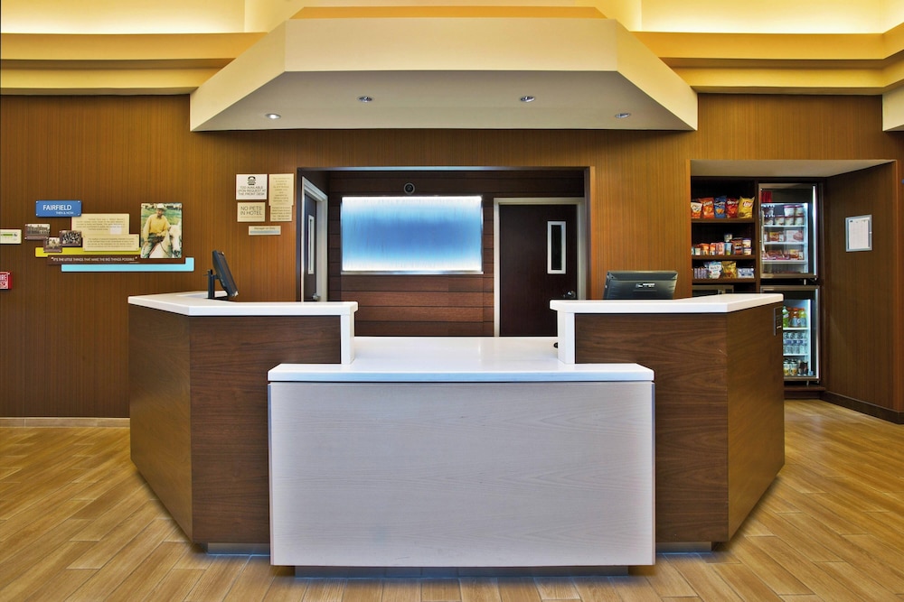 Fairfield Inn and Suites by Marriott Chicago Midway Airport - photo 3