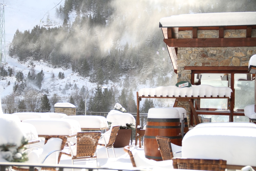 Hotel Bruxelles — hotel in Andorra La Vella