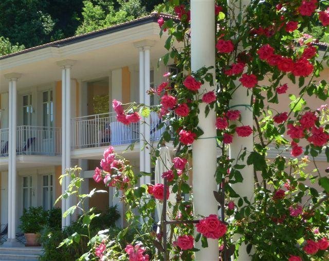 Residence Ville Lago Lugano — 4-Star Luxury Hotel in Porto Ceresio, Italy