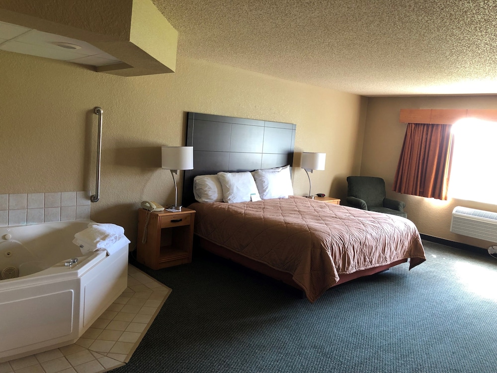 Boarders Inn & Suites by Cobblestone Hotels Fayette - photo 19