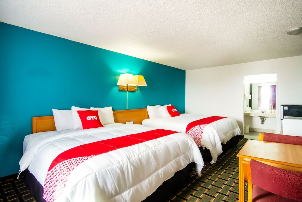 OYO Hotel Hutchinson West 4th Ave - photo 27