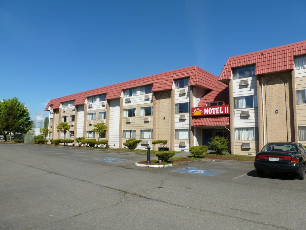 Sunshine Motel II — hotel in Fife