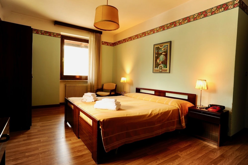 Locanda Antica Italia in Riva Del Garda, Italy