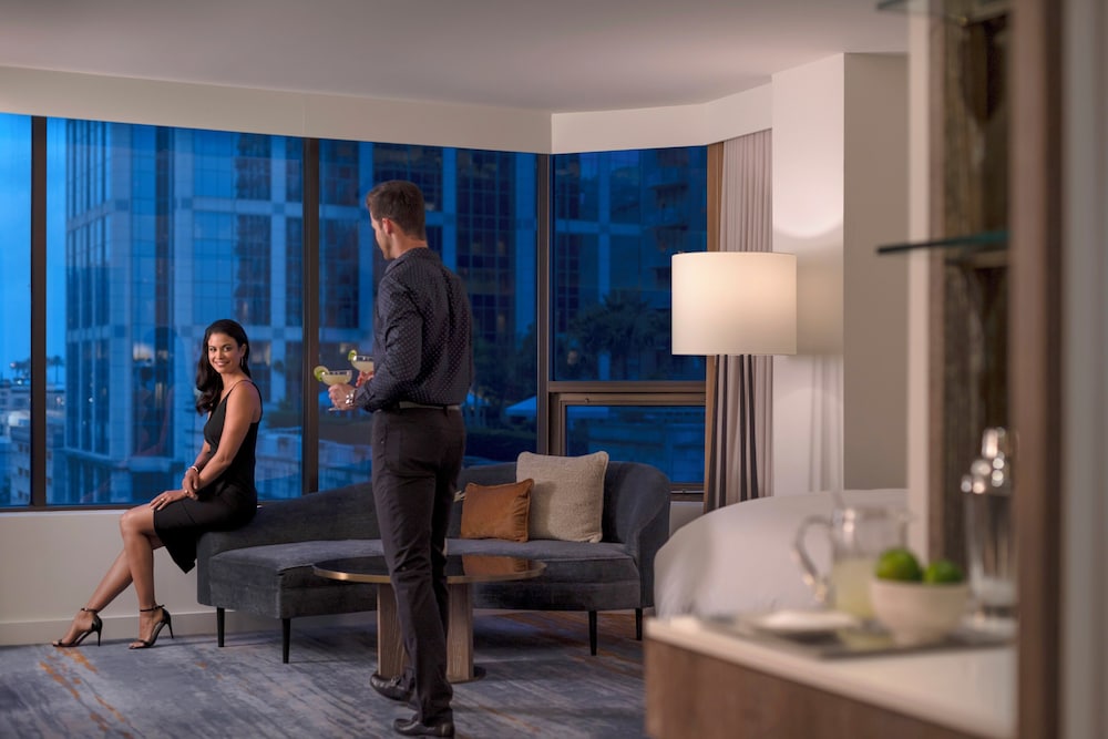 Four Seasons Hotel Houston - photo 101