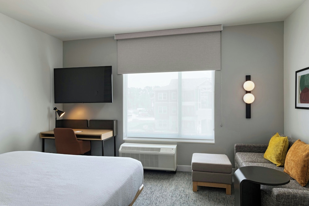 TownePlace Suites by Marriott Houston Tomball - photo 6