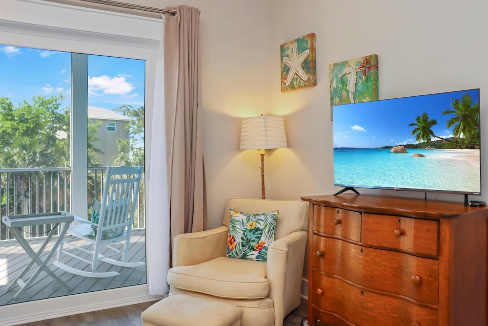 Bleu Rivage by Pristine Properties Vacation Rentals — 4-Star Luxury Hotel in Port Saint Joe, United States