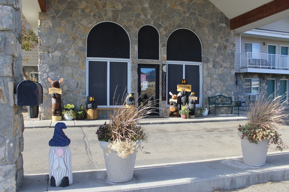 Rodeway Inn Whitehall - photo 107