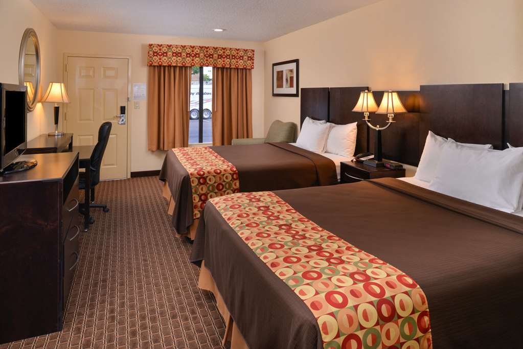 Americas Best Value Inn Tupelo Barnes Crossing - photo 17