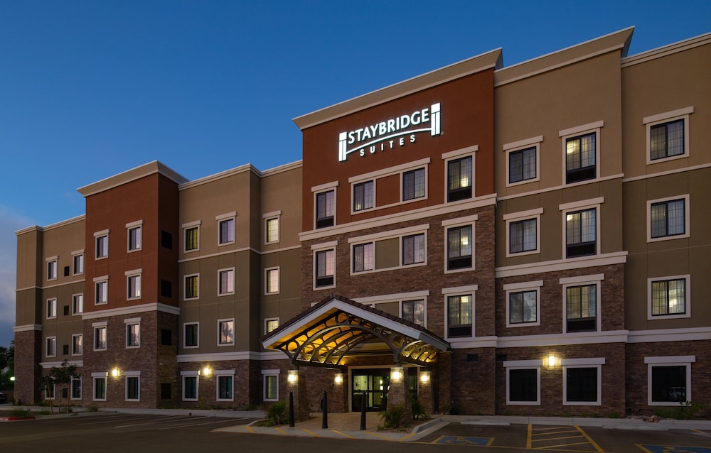 Staybridge Suites Phoenix Biltmore Area by IHG - photo 47