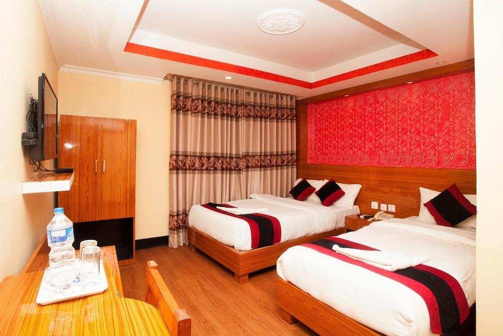 Kathmandu Regency Hotel — Kathmandu — photo 2