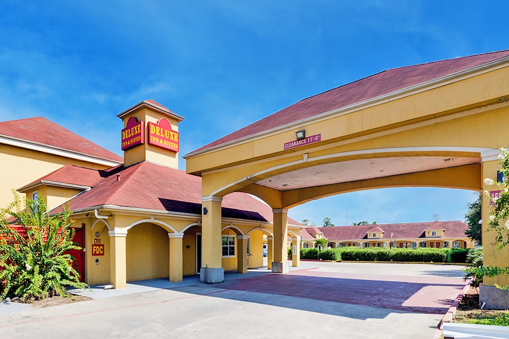 Capital O Deluxe Inn Channelview Houston I 10 — Channelview