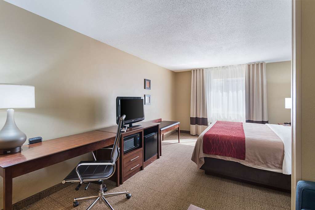 Comfort Inn Barboursville near Huntington Mall area - photo 18