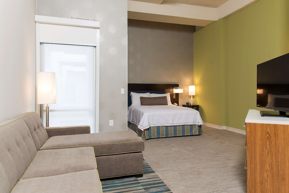 Home2 Suites by Hilton Indianapolis Downtown - photo 15
