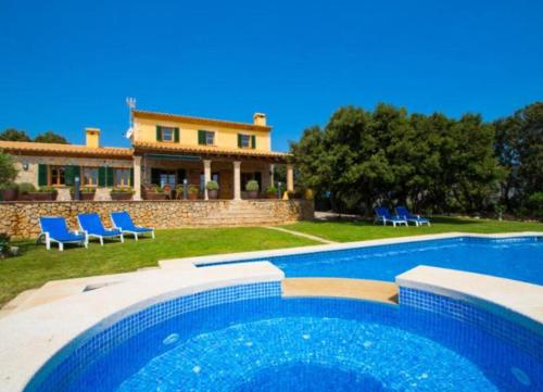 Can Fena in Arta, Spain