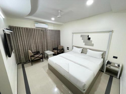 S R Residency in Anakapalle, India