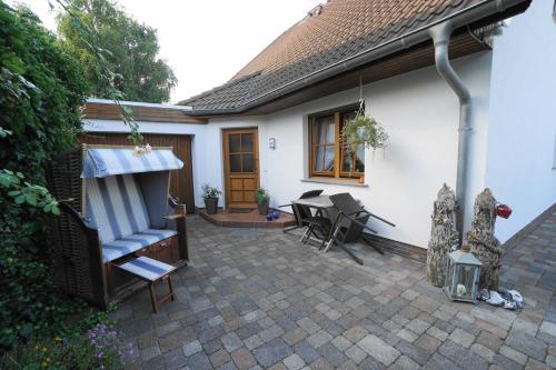Fewo Schumann GM 69812 — 4-Star Luxury Hotel in Seeheilbad Graal-Mueritz, Germany