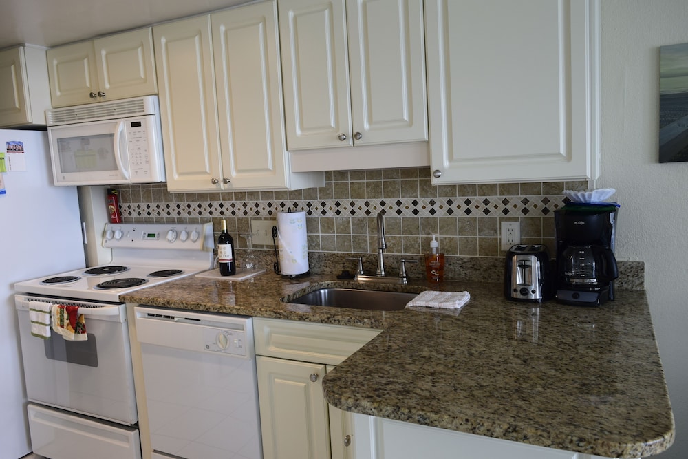 Sea Watch Resort - photo 4
