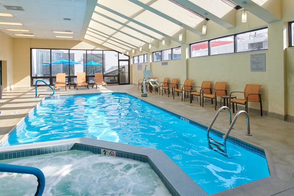 Courtyard by Marriott Columbus Downtown - photo 25