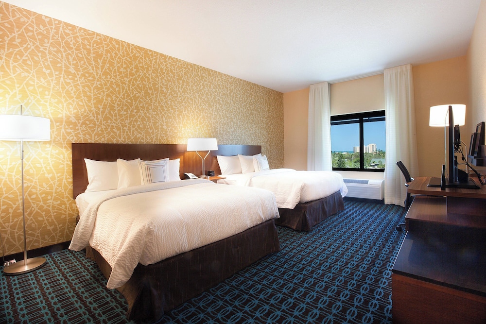 Fairfield Inn & Suites by Marriott Clearwater Beach - photo 10