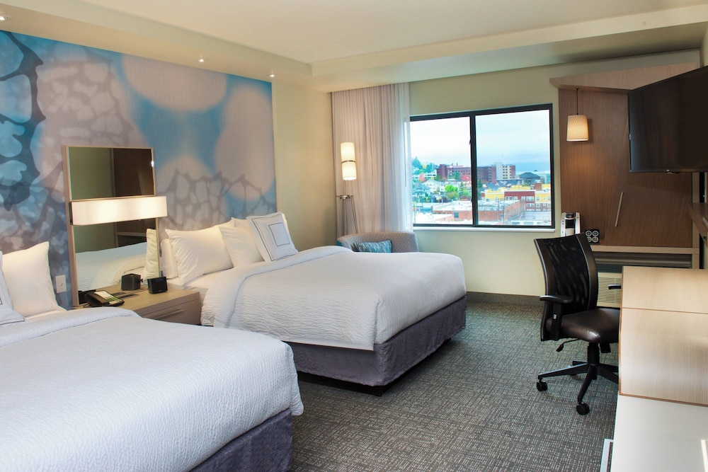 Courtyard by Marriott Seattle Everett Downtown - photo 8