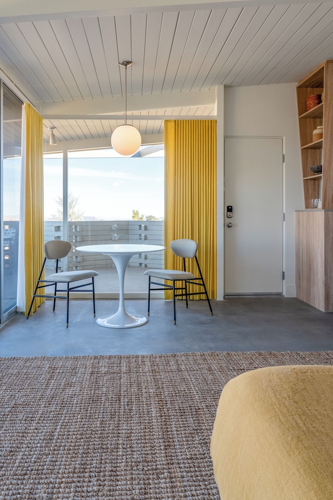 The Bungalows by Homestead Modern at The Joshua Tree Retreat Center - photo 29