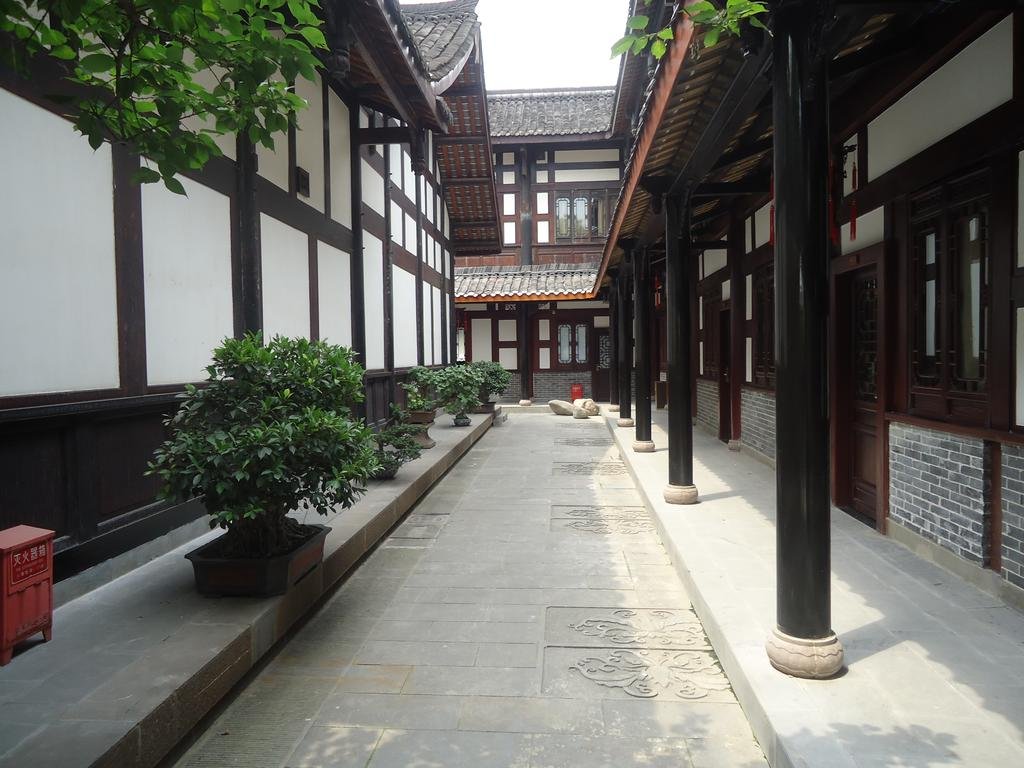 Old Chengdu Club — 4-Star Luxury Hotel in Qingyang, People's Republic of China