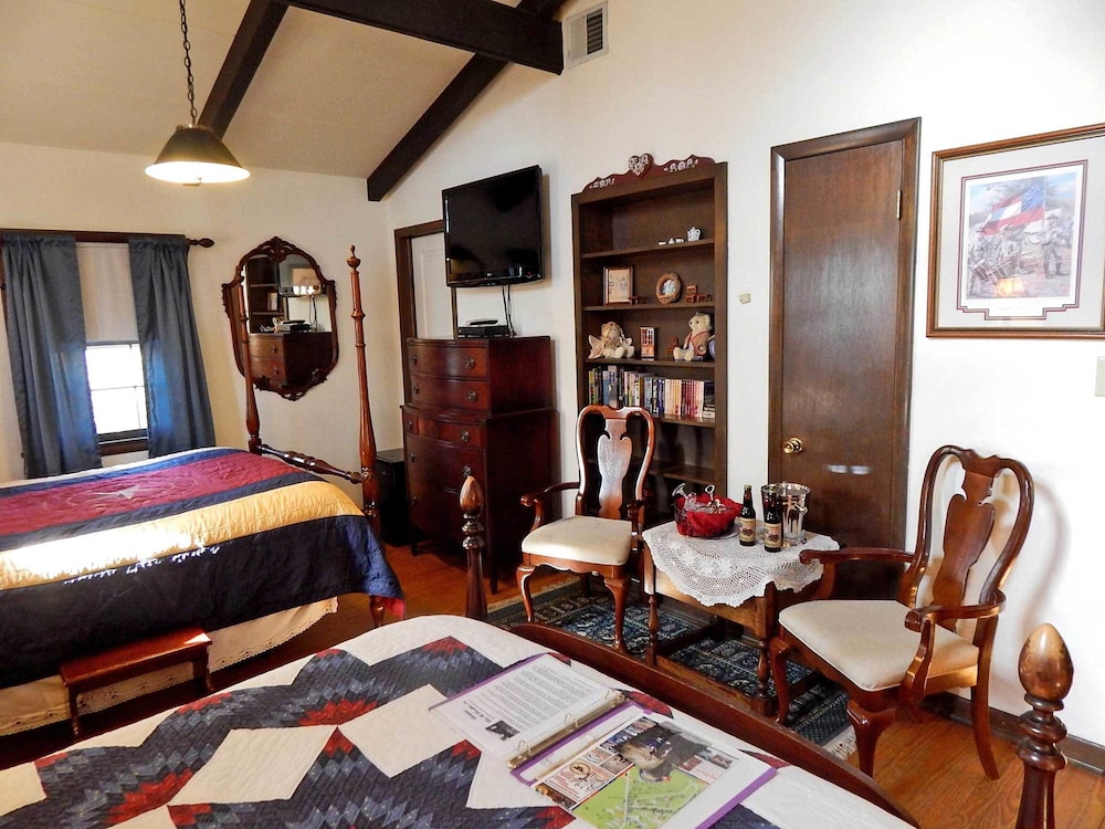 Battlefield Bed & Breakfast Inn - photo 19