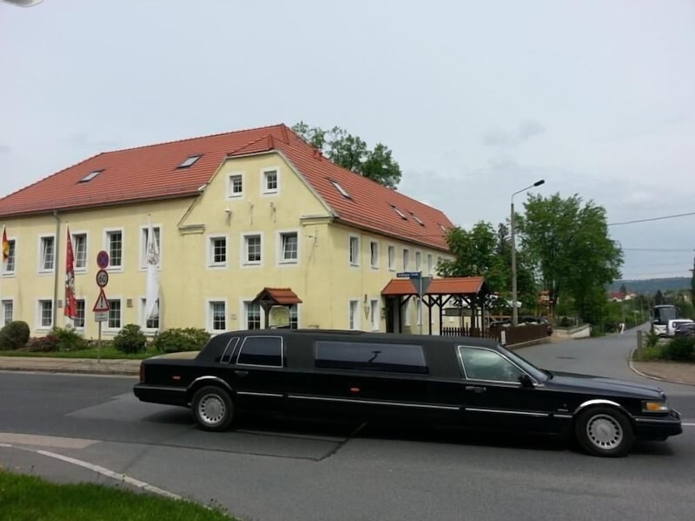 Hotel & Restarant Ausspann — hotel in Heidenau