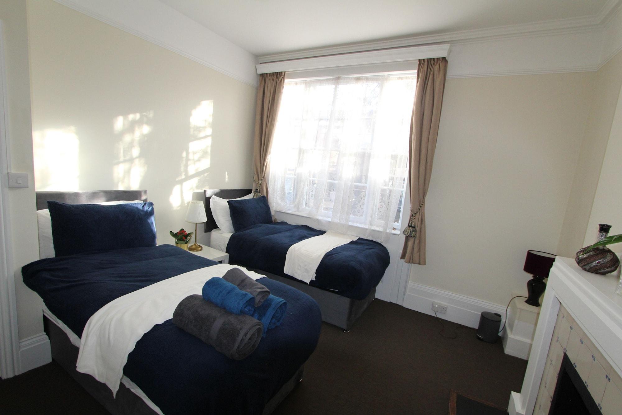 Guest room