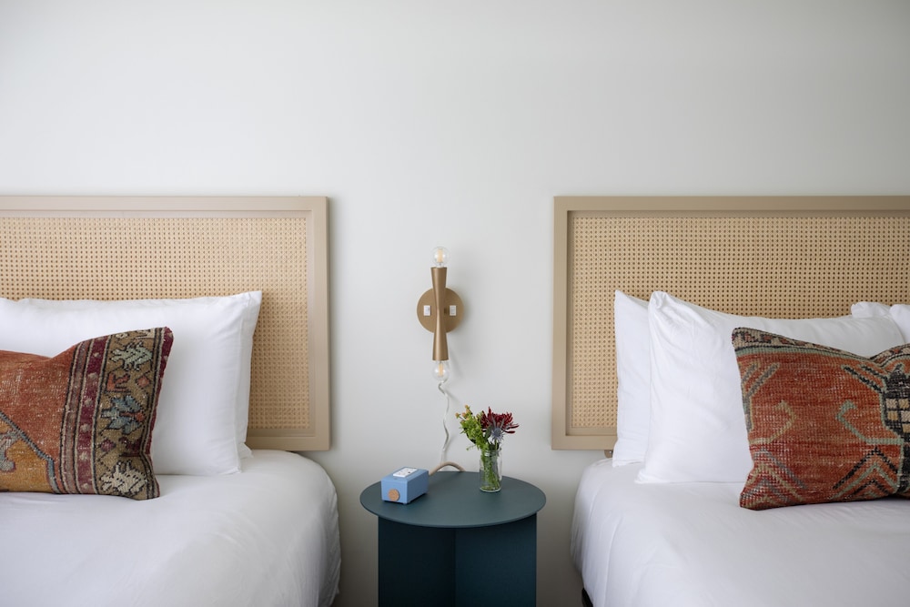 Starlight Motor Inn - photo 13