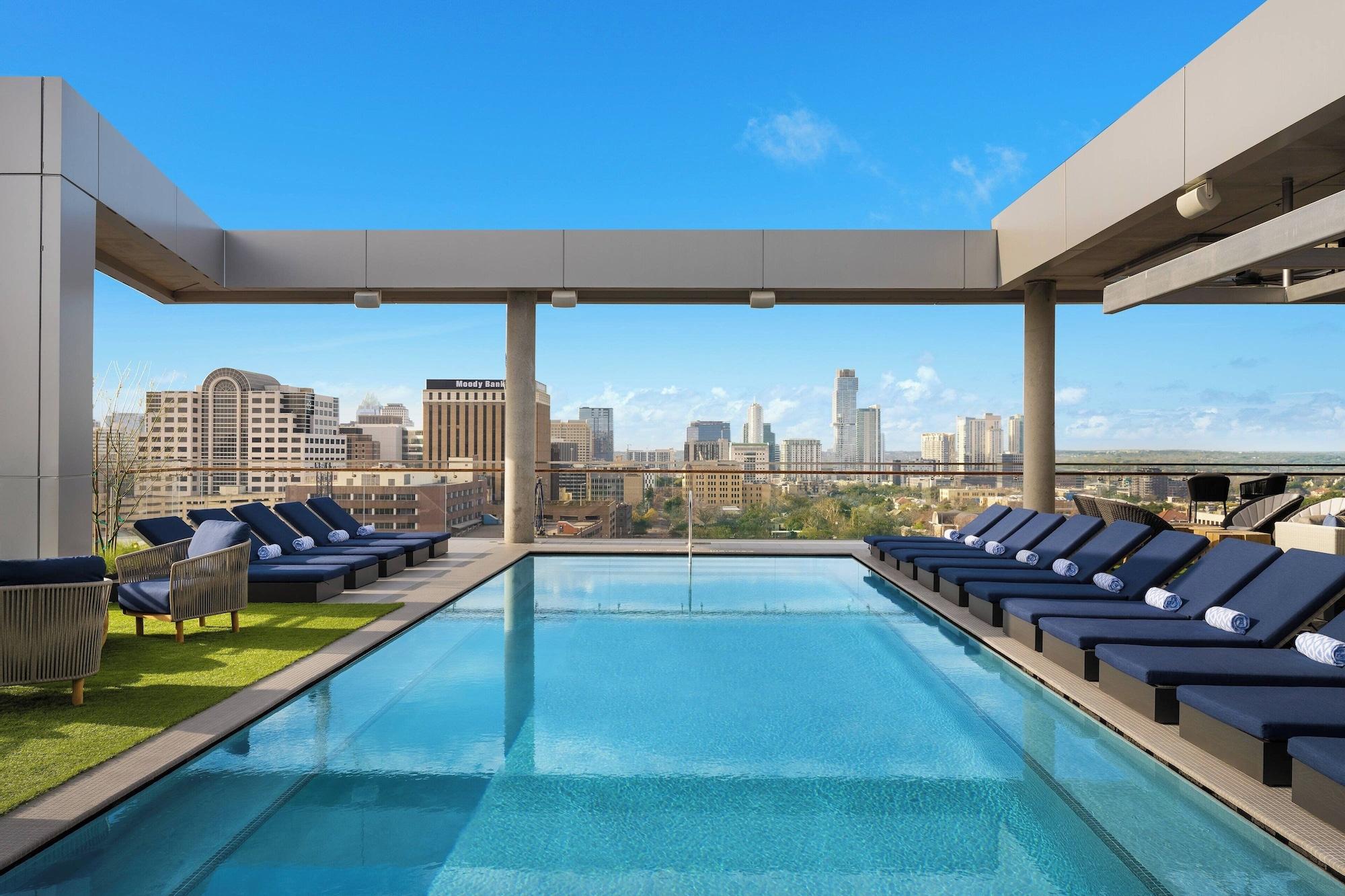 The Otis Hotel Austin Autograph Collection - photo 8